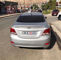 هیوندای ئەکسنت